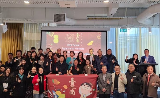 “Sweet & creamy” Taiwanese mangoes on shelves for the first time.